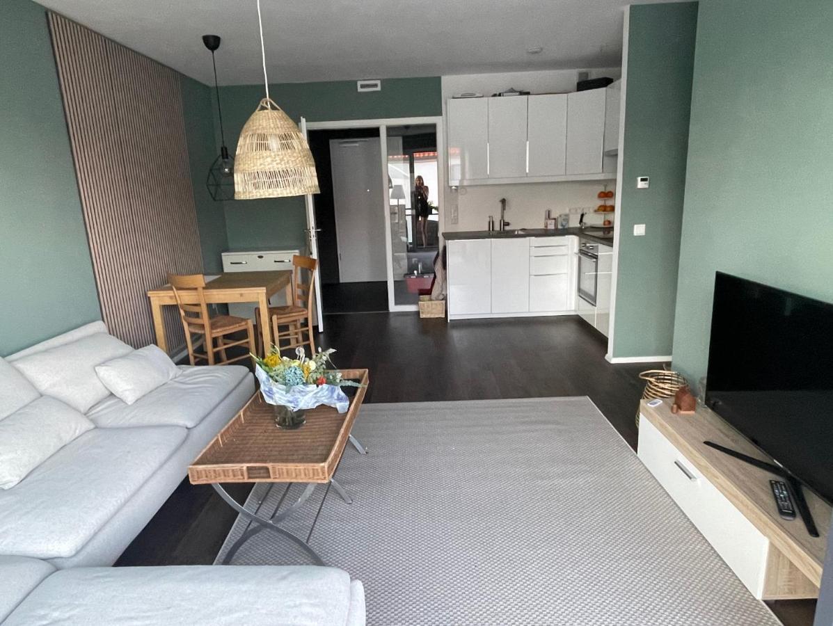 -bhf 5 Min - Naehe Messe Apartment